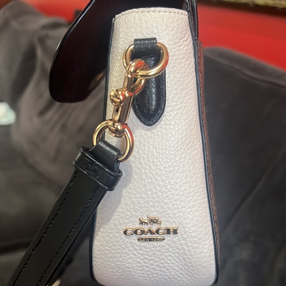 Coach Marlie top Handle Satchel in blocked canvas - Picture 4 of 9